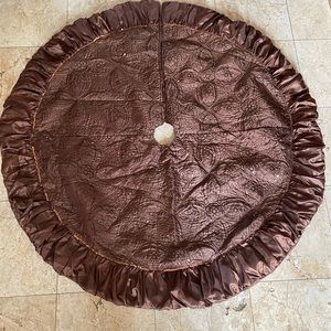 Christmas tree skirt